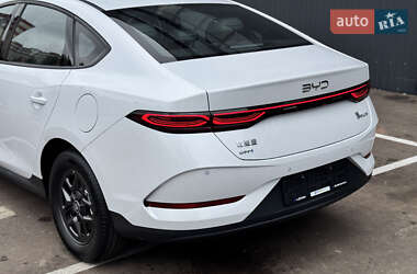 Седан BYD Qin Plus 2025 в 