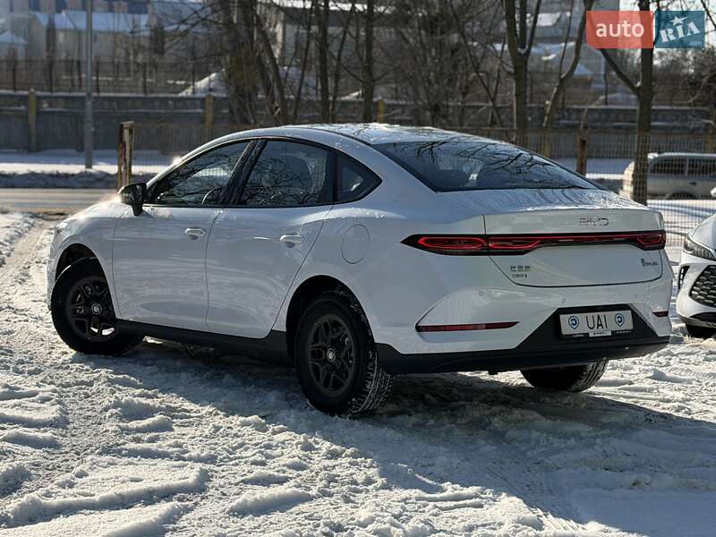 Седан BYD Qin Plus 2025 в Киеве