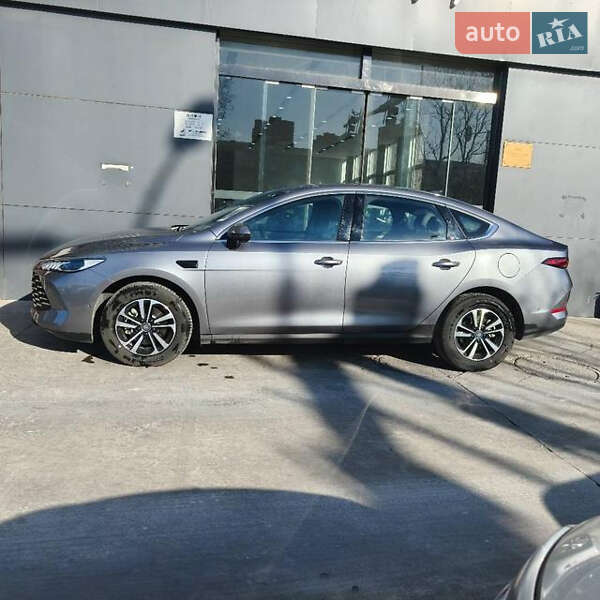 Седан BYD Qin Plus 2025 в Днепре