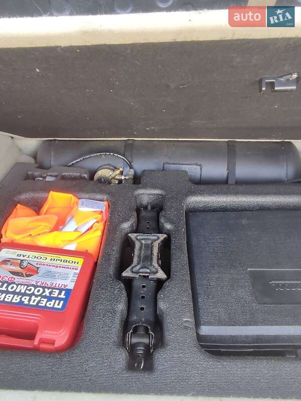 Внедорожник / Кроссовер BYD S6 2012 в Каменском фото 14 Внедорожник / Кроссовер BYD S6 2012 в Каменском