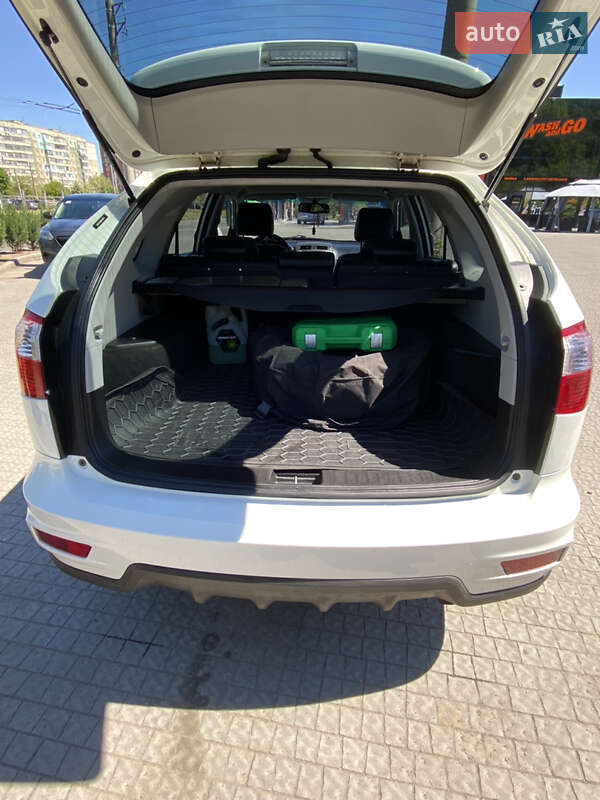 Внедорожник / Кроссовер BYD S6 2013 в Житомире