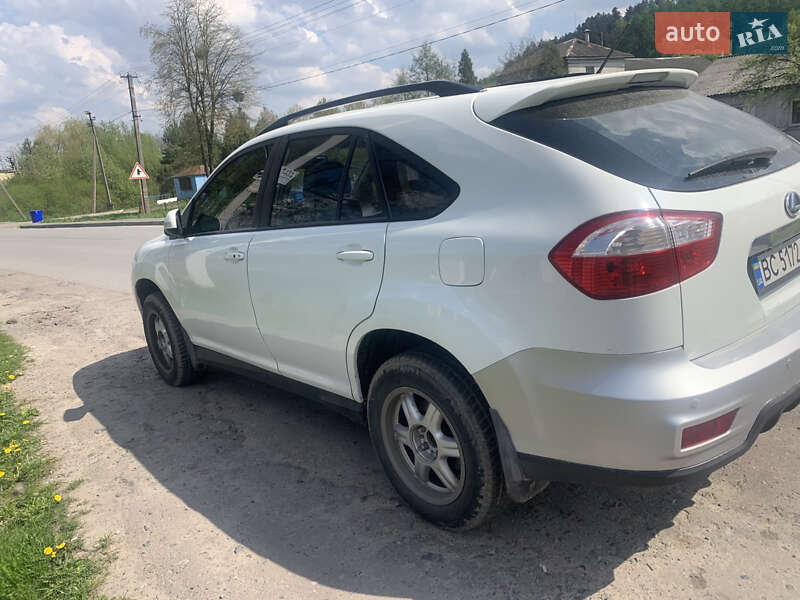 Внедорожник / Кроссовер BYD S6 2012 в Львове