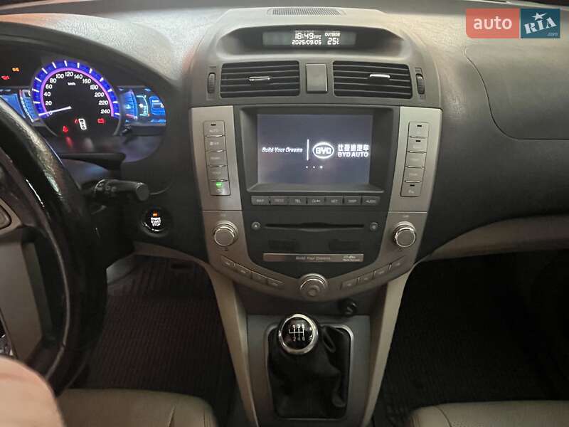 Внедорожник / Кроссовер BYD S6 2013 в Харькове фото 4 Внедорожник / Кроссовер BYD S6 2013 в Харькове