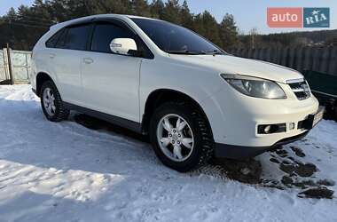 Позашляховик / Кросовер BYD S6 2013 в Тростянці