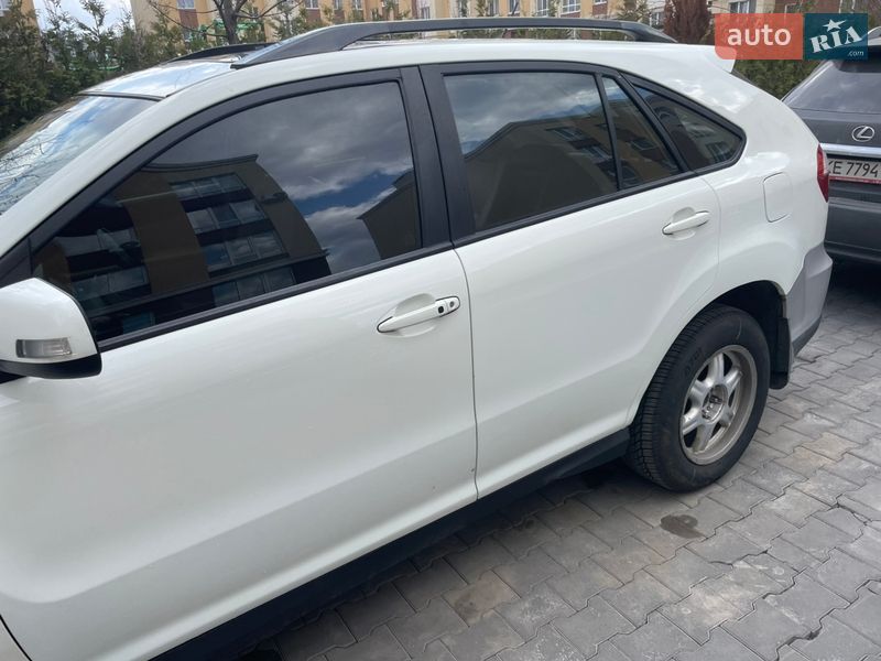 Внедорожник / Кроссовер BYD S6 2012 в Киеве