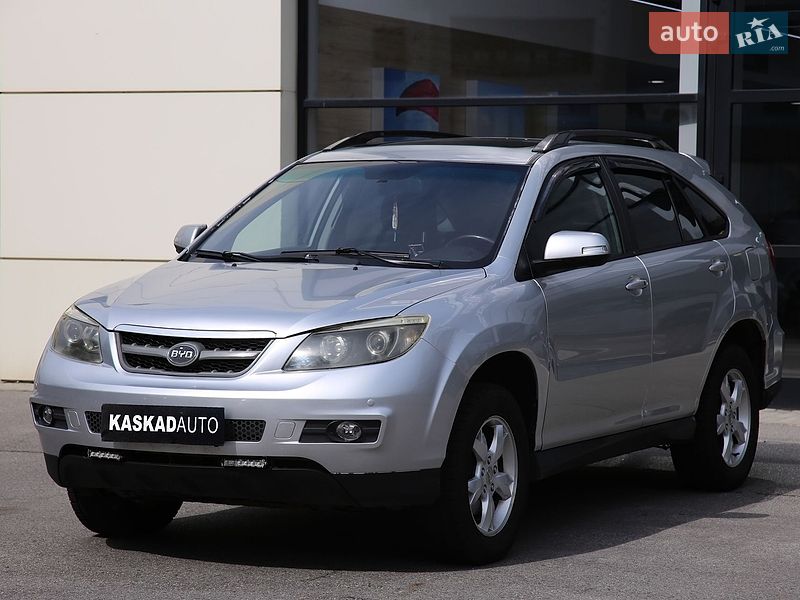 BYD S6 2013
