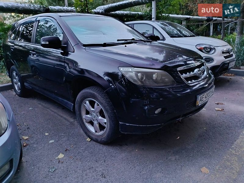 Позашляховик / Кросовер BYD S6 2012 в Дніпрі
