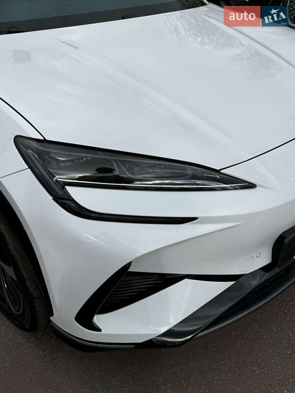 Внедорожник / Кроссовер BYD Sea Lion 07 2024 в Киеве