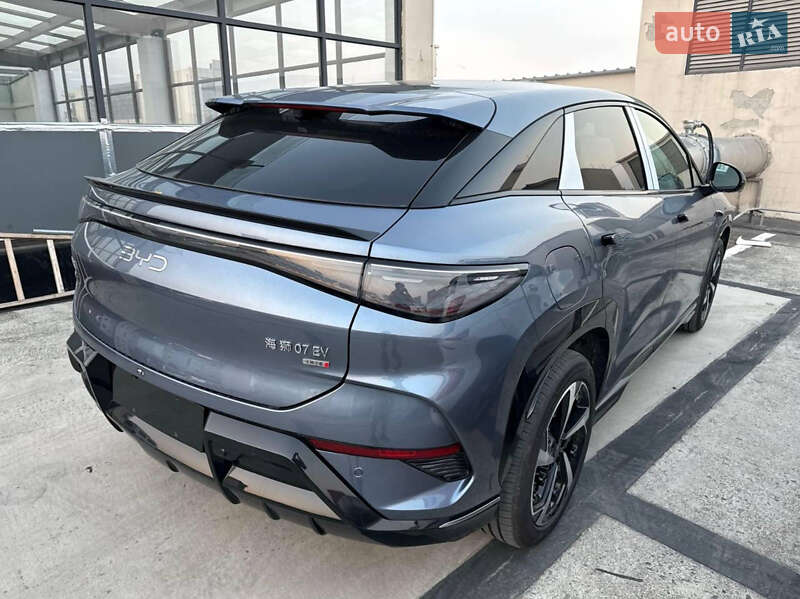 Внедорожник / Кроссовер BYD Sea Lion 07 2024 в Киеве