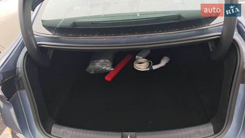 Седан BYD Seal 06 2025 в Киеве