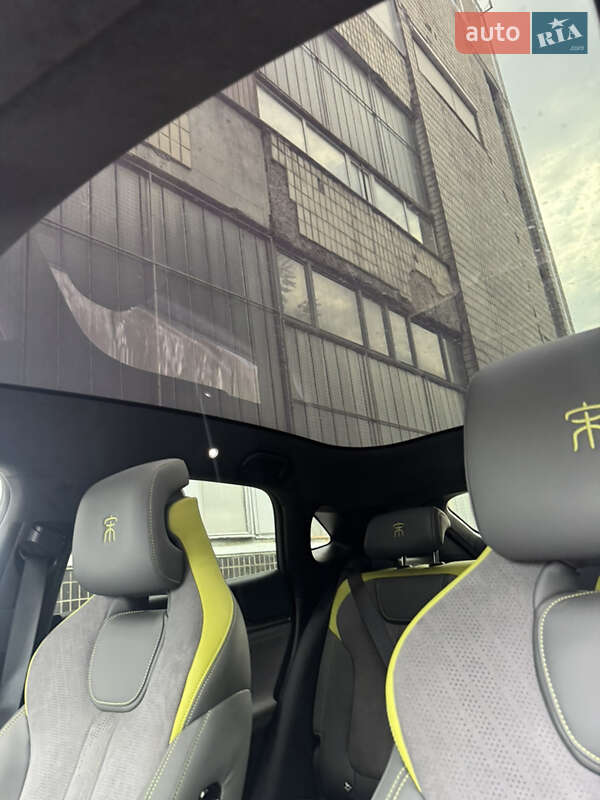 Позашляховик / Кросовер BYD Song L 2024 в Києві