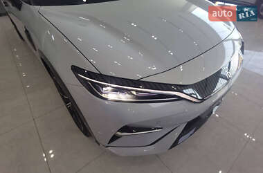 Внедорожник / Кроссовер BYD Song L 2025 в 