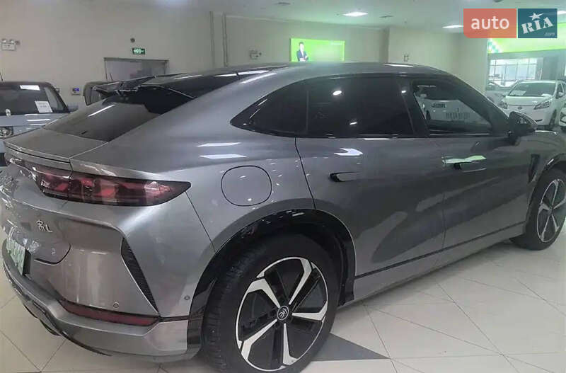 Внедорожник / Кроссовер BYD Song L 2023 в Киеве