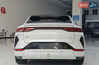 Внедорожник / Кроссовер BYD Song L 2024 в 
