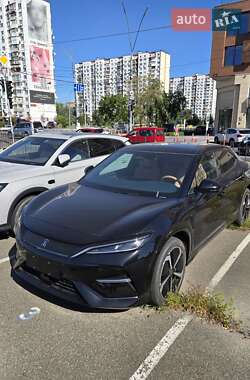 Внедорожник / Кроссовер BYD Song L 2025 в 