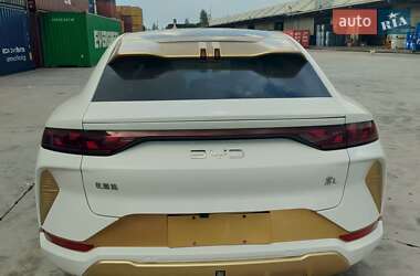 Внедорожник / Кроссовер BYD Song L 2023 в 