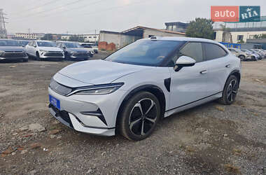 Внедорожник / Кроссовер BYD Song L 2025 в  фото 2 Внедорожник / Кроссовер BYD Song L 2025 в