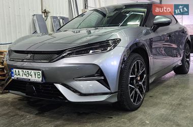Позашляховик / Кросовер BYD Song L 2023 в Києві