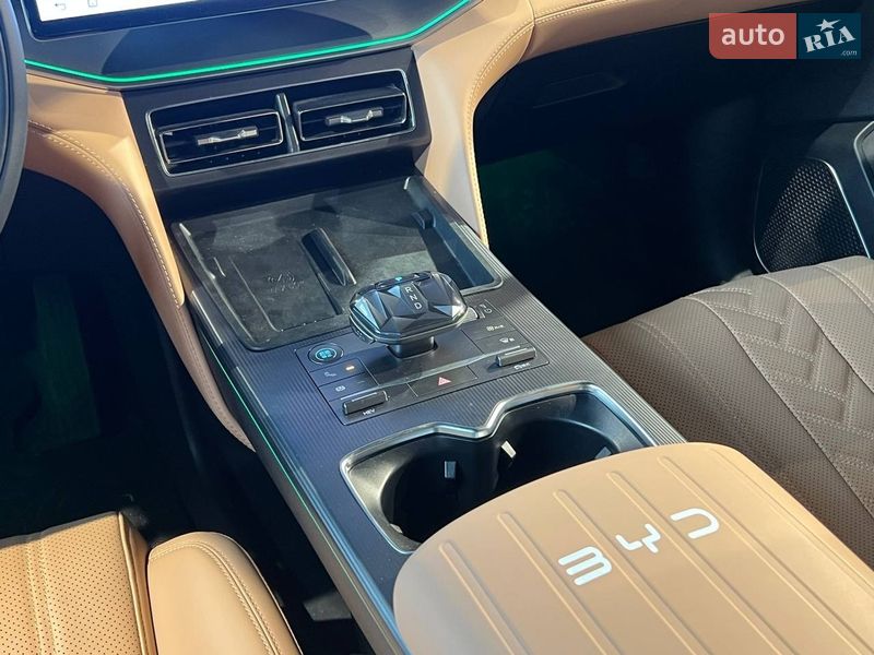 Позашляховик / Кросовер BYD Song L 2024 в Києві