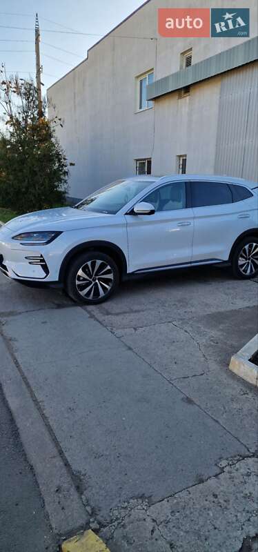 Внедорожник / Кроссовер BYD Song Plus 2023 в Подольске фото 18 Внедорожник / Кроссовер BYD Song Plus 2023 в Подольске