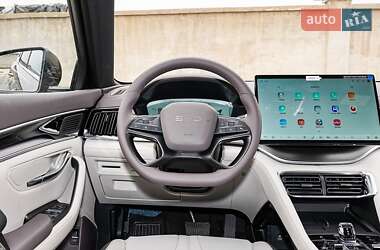 Позашляховик / Кросовер BYD Song Plus 2025 в 
