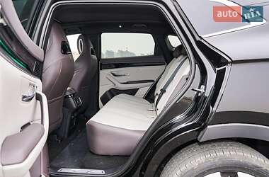 Позашляховик / Кросовер BYD Song Plus 2025 в 