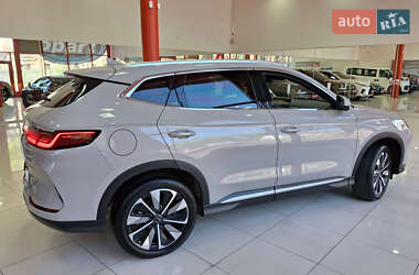 Позашляховик / Кросовер BYD Song Plus 2024 в 