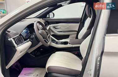 Позашляховик / Кросовер BYD Song Plus 2025 в 