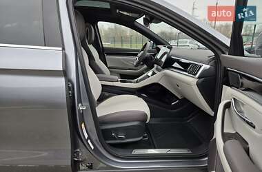 Позашляховик / Кросовер BYD Song Plus 2025 в 
