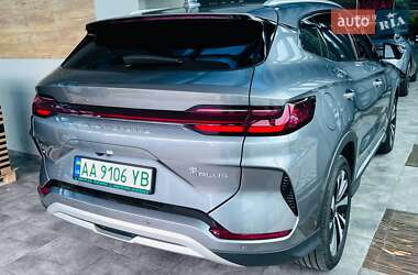 Позашляховик / Кросовер BYD Song Plus 2023 в 