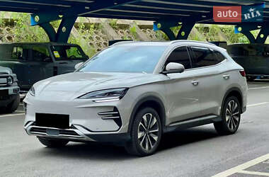 Внедорожник / Кроссовер BYD Song Plus 2025 в Киеве