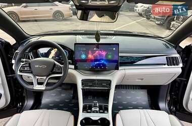 Внедорожник / Кроссовер BYD Song Plus 2023 в 