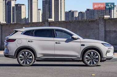 Внедорожник / Кроссовер BYD Song Plus 2025 в 