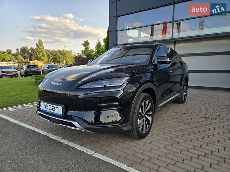 Внедорожник / Кроссовер BYD Song Plus 2024 в 
