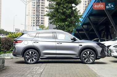 Внедорожник / Кроссовер BYD Song Plus 2025 в 