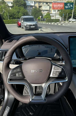 Внедорожник / Кроссовер BYD Song Plus 2024 в 