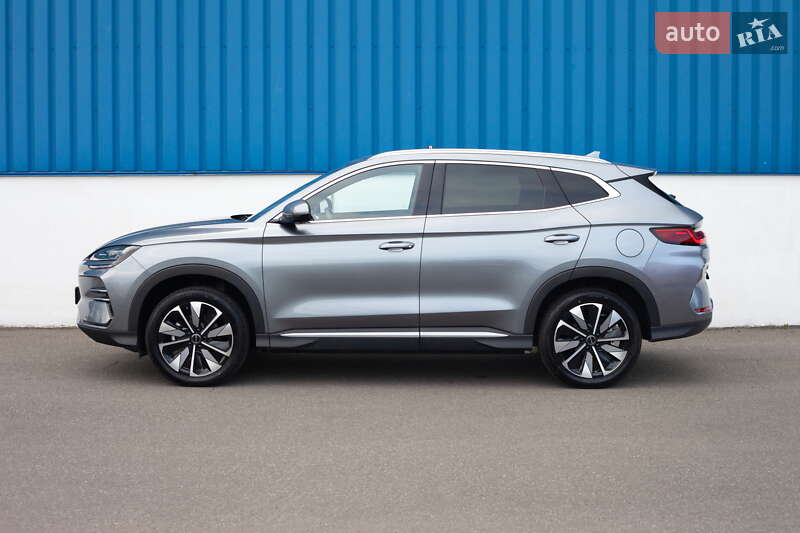 Позашляховик / Кросовер BYD Song Plus 2024 в Києві
