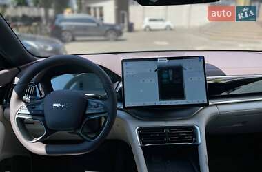 Внедорожник / Кроссовер BYD Song Plus 2025 в 