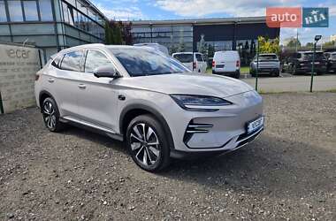 Позашляховик / Кросовер BYD Song Plus 2025 в 