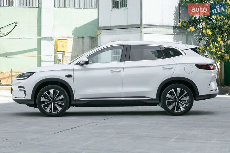Внедорожник / Кроссовер BYD Song Plus 2025 в Киеве