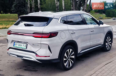 Внедорожник / Кроссовер BYD Song Plus 2023 в 