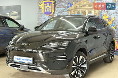Позашляховик / Кросовер BYD Song Plus 2025 в 