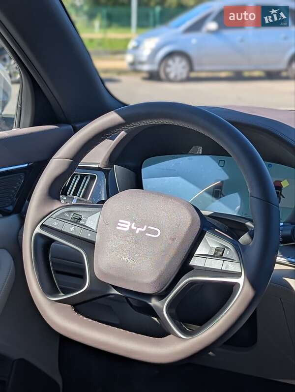 Внедорожник / Кроссовер BYD Song Plus 2025 в Львове фото 3 Внедорожник / Кроссовер BYD Song Plus 2025 в Львове