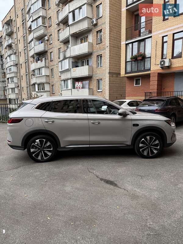 Позашляховик / Кросовер BYD Song Plus 2025 в Києві