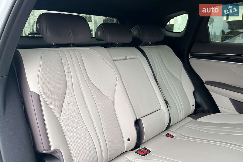 Внедорожник / Кроссовер BYD Song Plus 2024 в Днепре фото 10 Внедорожник / Кроссовер BYD Song Plus 2024 в Днепре