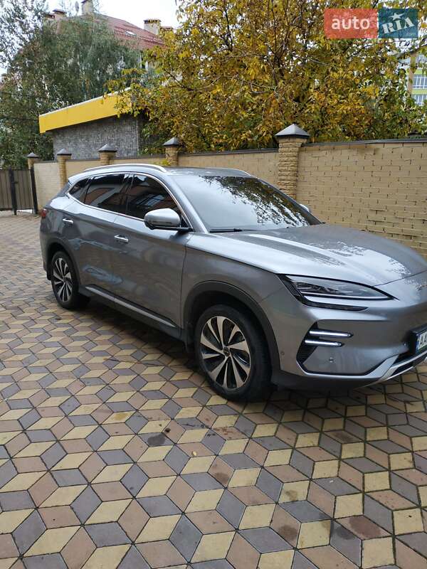 Внедорожник / Кроссовер BYD Song Plus 2023 в Петропавловской Борщаговке