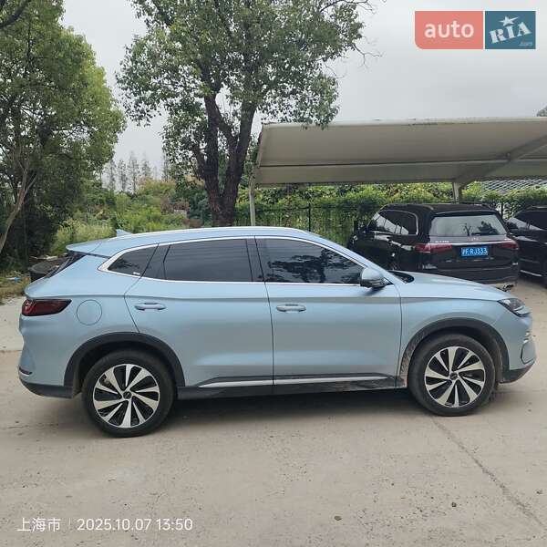 Внедорожник / Кроссовер BYD Song Plus 2024 в Киеве