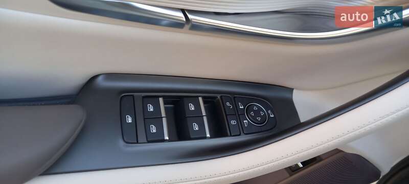 Внедорожник / Кроссовер BYD Song Plus 2025 в Днепре фото 12 Внедорожник / Кроссовер BYD Song Plus 2025 в Днепре