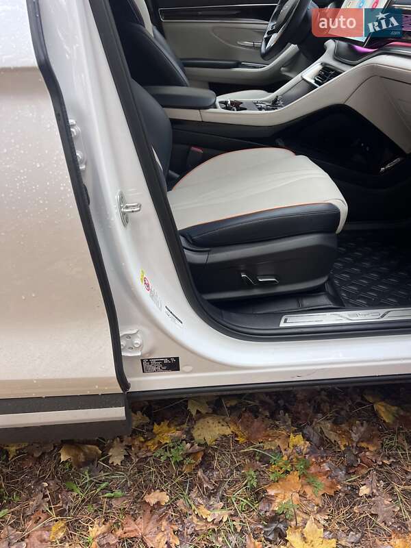 Внедорожник / Кроссовер BYD Song Plus 2023 в Киеве фото 22 Внедорожник / Кроссовер BYD Song Plus 2023 в Киеве