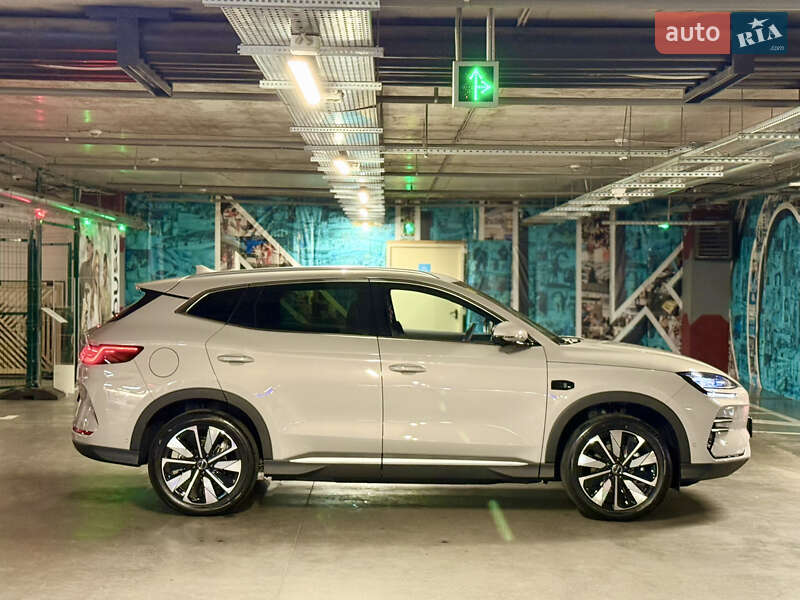 Позашляховик / Кросовер BYD Song Plus 2025 в Харкові